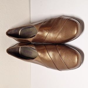 ARAVON METALLIC BROWN / BRONZE TONE SLIP ON HEEL LOAFERS SHOES WOMENS Sz 9